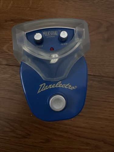 Danelectro milkshake chorus - danelectro,