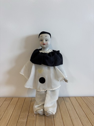 Vintage pierrot clown - pierrot,
