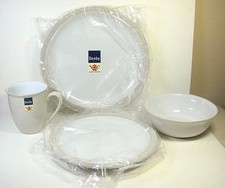 Denby Linen 4 Piece Place Setting England Discontinued NIB