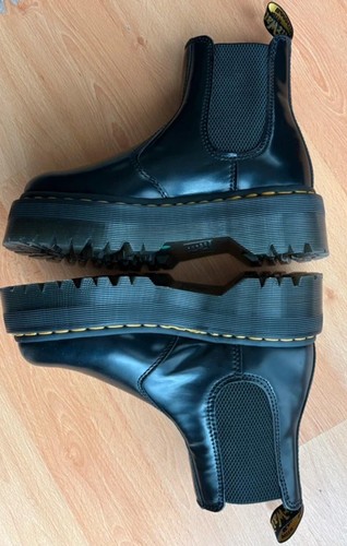 Brand new martens - new, 2976