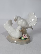 Vintage Porcelain Dove