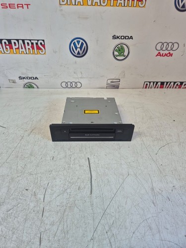 Audi 2010 sat - q7,