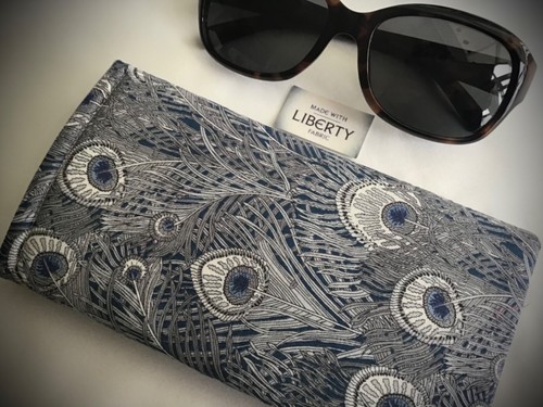 Liberty hera print - print, sunglasses