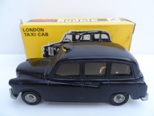 Boxed Budgie No. 101 London