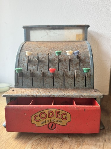 Vintage 1950s codeg metal - vintage,