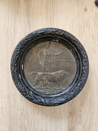 First world war death plaque - first,