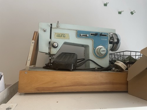 1950s sewing machine - , alfa