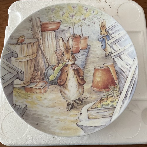 Wedgwood danbury mint beatrix - danbury,