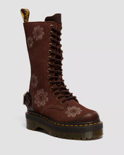 Dr. Martens Women's 1B99