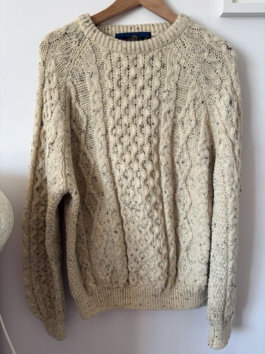 Vintage tivoli traditional - vintage,