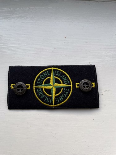 Stone island badge with - island,