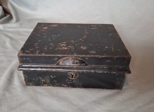 Vintage deed trinket box - vintage,
