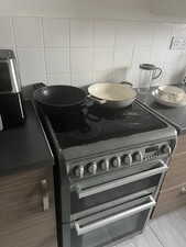 Grey HOTPOINT COOKER