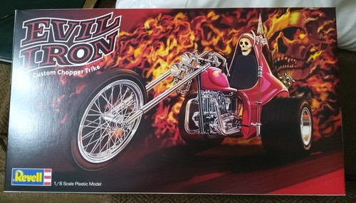Revell 17325 evil - revell,