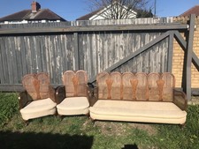 Bergere Antique Suite