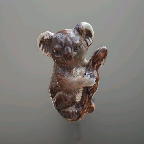 Beswick 1039 koala a - beswick, on