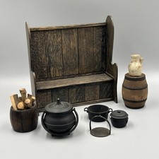 Small Lot Dolls House