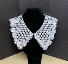 Lace collar, Drama Vintage