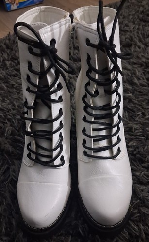 White chunky ankle boots size - chunky,