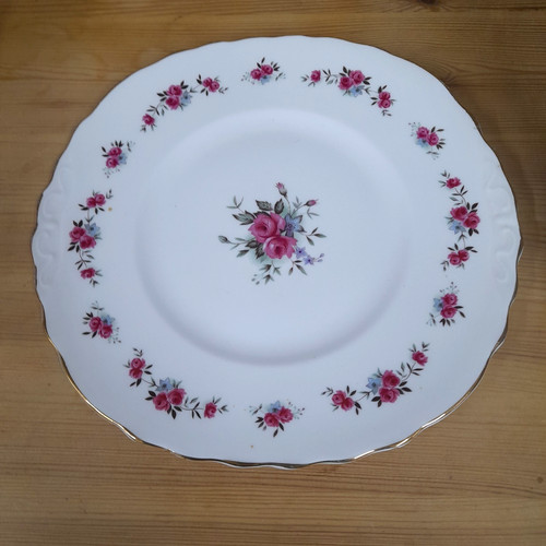 Vintage cake plates - plates/, sandwich