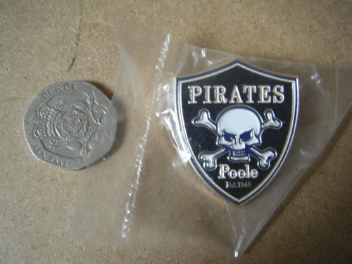 Collectable poole pirates - collectable,
