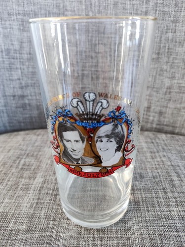 Royal wedding glass - royal,