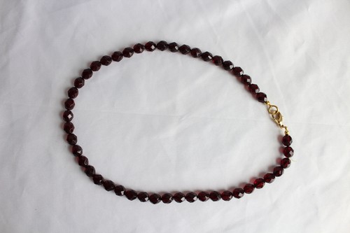 Vintage cherry bakelite - cherry, beaded