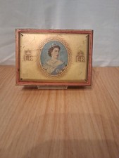 Vintage WD & H0 WILLS Golden