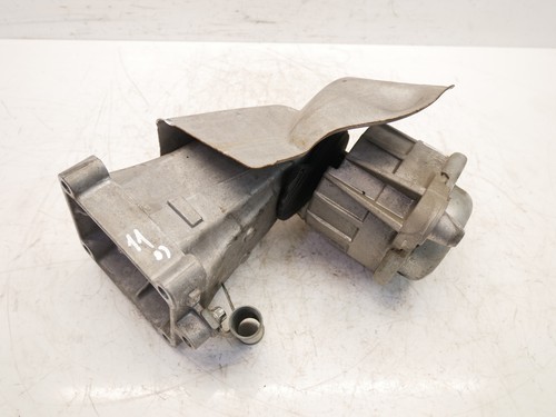 Engine mount for - , mercedes