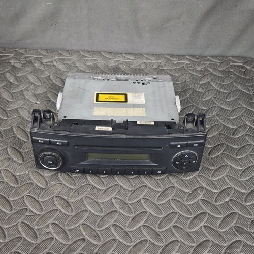 Mercedes benz becker 7076 - mercedes,
