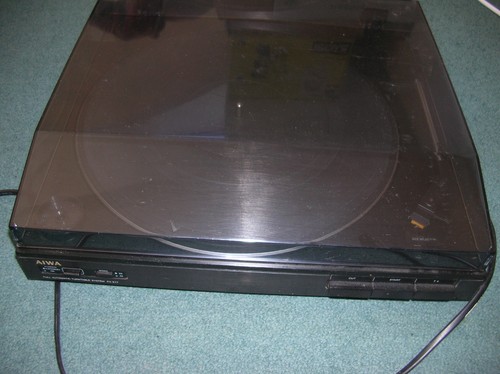 Aiwa turntable - aiwa,