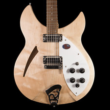 Rickenbacker 330/12 in