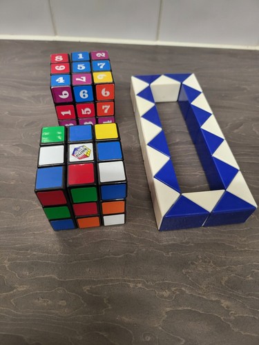 Rubiks cube bundle snake - cube,