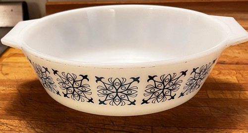 Vintage pint chelsea design - vintage,