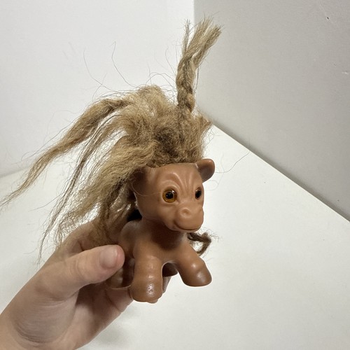 Vintage horse pony - dam, things