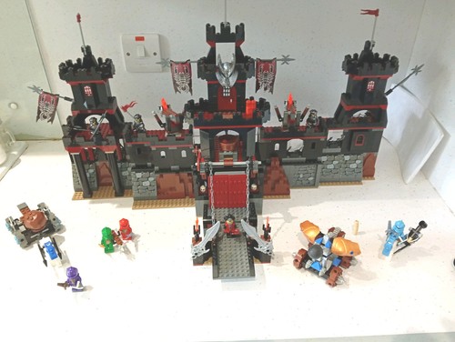 Lego castle knights kingdom - castle,