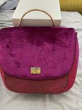 Bessie London Beautiful Women's Handbag NWOT Pink & Purple