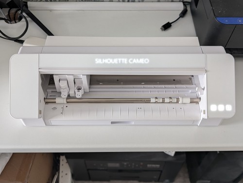 Vinyl silhouette cameo - silhouette,
