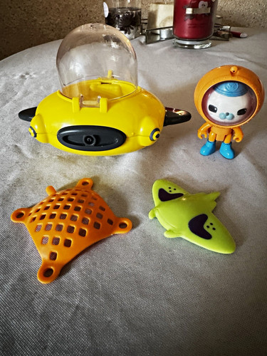 Retired fisher price - fisher,