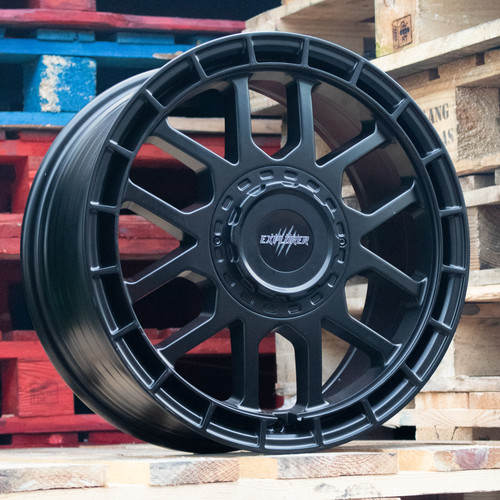 Vauxhall vivaro - x, 17"
