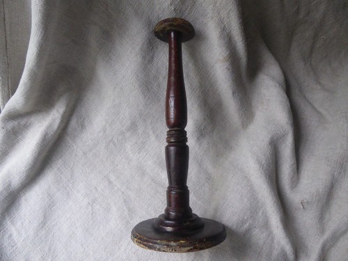 Vintage wooden hat - hat, stand