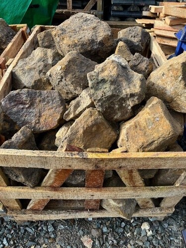 Reclaimed stone building stone