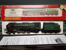 Hornby R063 BR Standard Class
