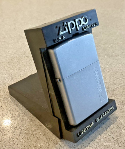 Genuine new 2002 - 2002, zippo