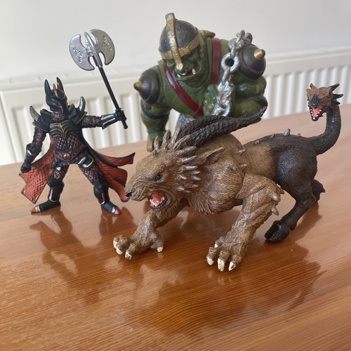 Trio action figures incl - of,