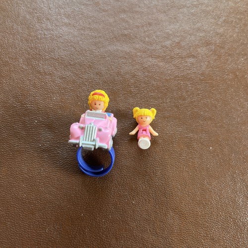 Polly pocket car ring - pocket,
