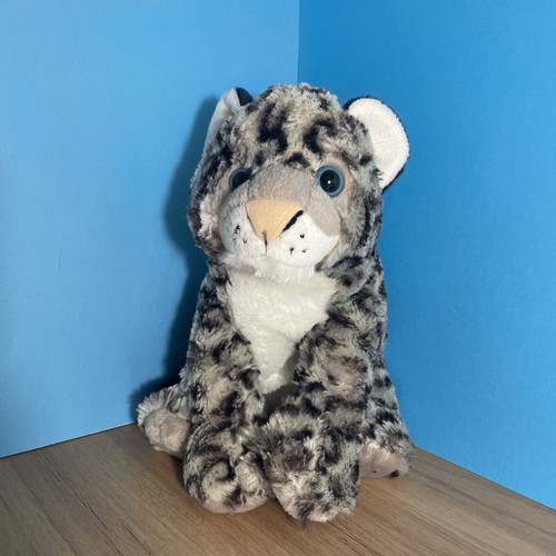 Wild republic snow leopard cub - snow,