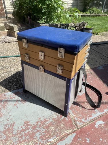 Fishing seat box - -, cushioned