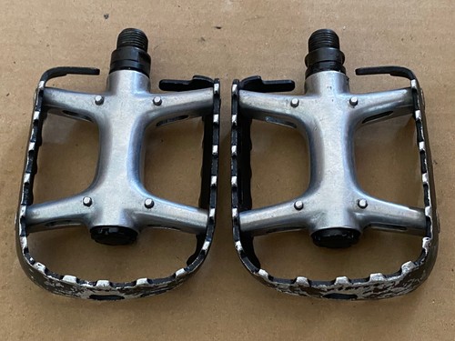 Shimano deore pedals - shimano,