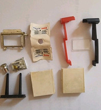 Britains 1262 Esso vintage toy Petrol Pump  Model incomplete kit